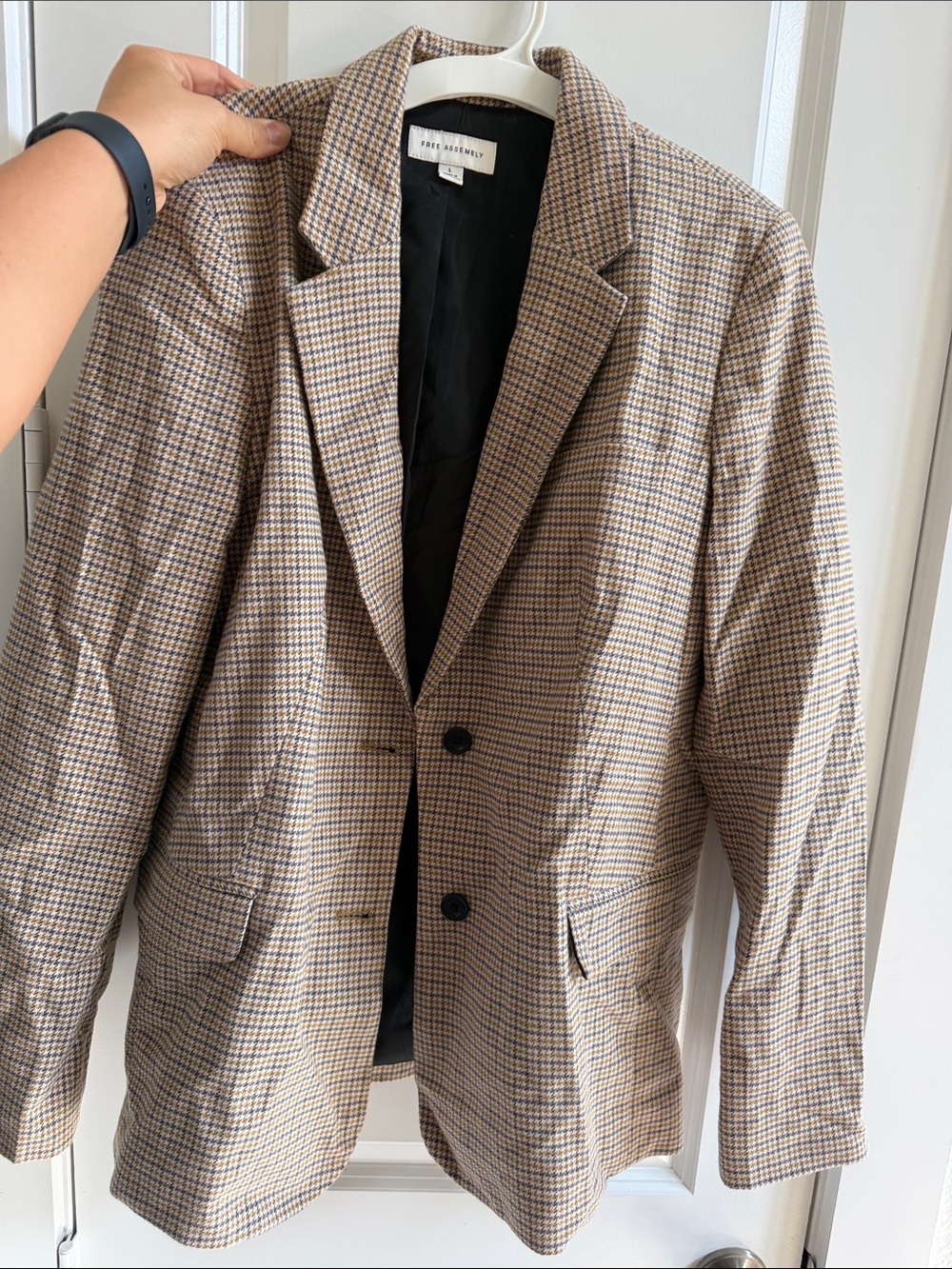Women’s Tan Plaid Blazer
